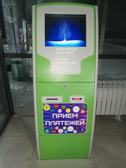 Продам платёжный терминал Qiwi