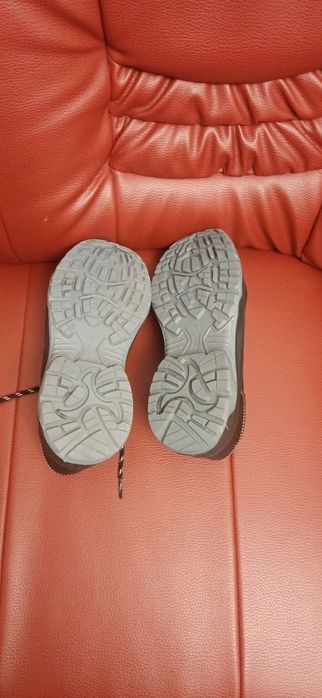 Pantofi lucru cu bombeu (piele)