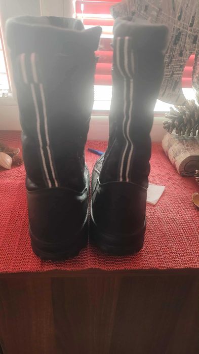 Апрески Quechua Декатлон 20 лв 37 номер