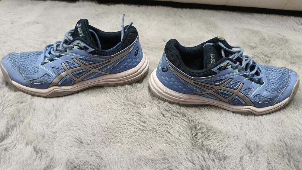 Adidasi ASICS sala ,alergare/ handbal/ volei, Eur40, 25,5cm, excelenti