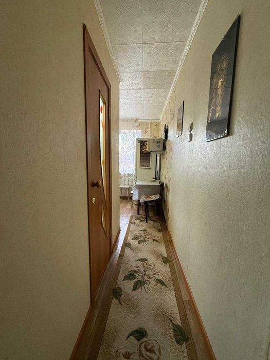 Продам 2 комнатную квартиру в 7 мкр (р-н ТД Махаббат)