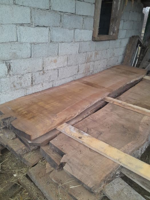 Blat nuc  masiv pentru mese