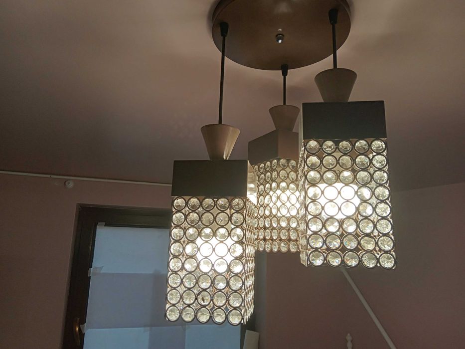 Lustre in stare buna