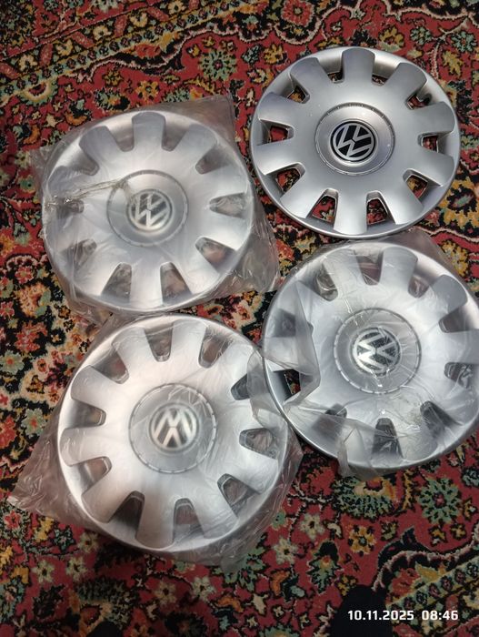 Колпаки новые ,радиус на 15