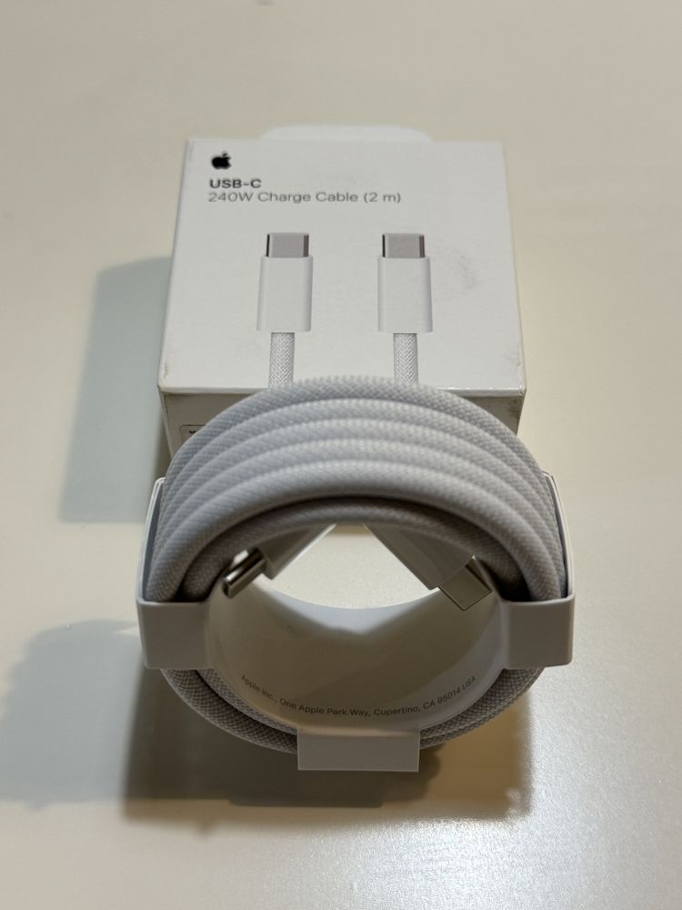 Оригинален Apple USB-C плетен кабел 240W от Apple (2m)