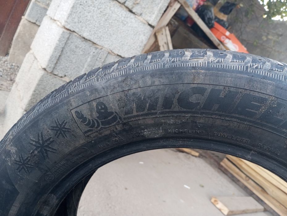 Шины бу в хорошем состаяние зимние