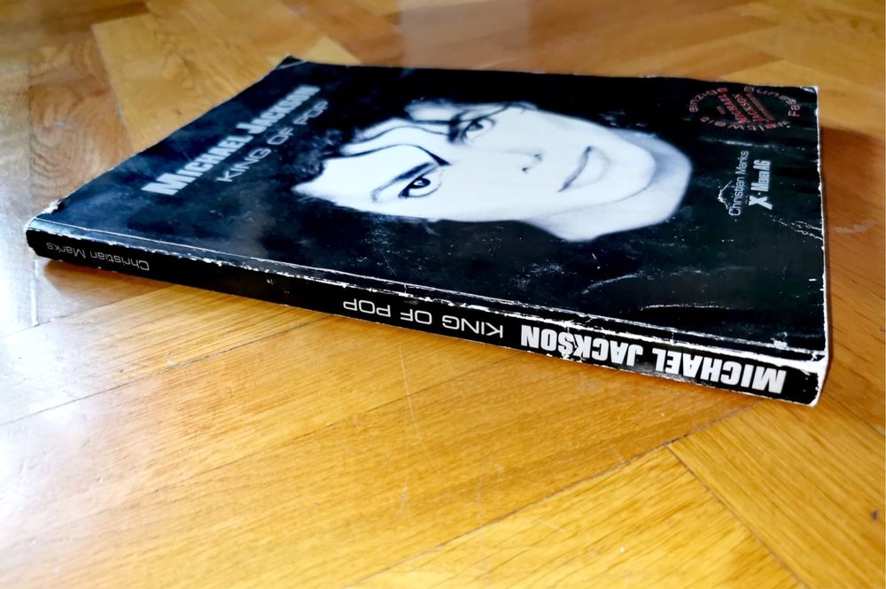 Книга Майкъл Джексън Michael Jackson подписана автобиография на немски