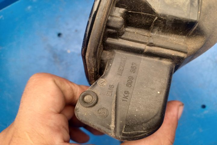 Usita rezervor 1K9809857 Volkswagen VW Golf 6 [2008 - 2015] wagon 5-u