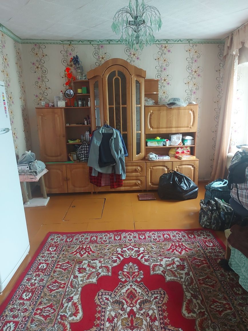 Продам,РАСМОТРЮ ВАРИАНТ РАССРОЧКИ.Сдам дом,станция Тобол 2,2милл,Торг