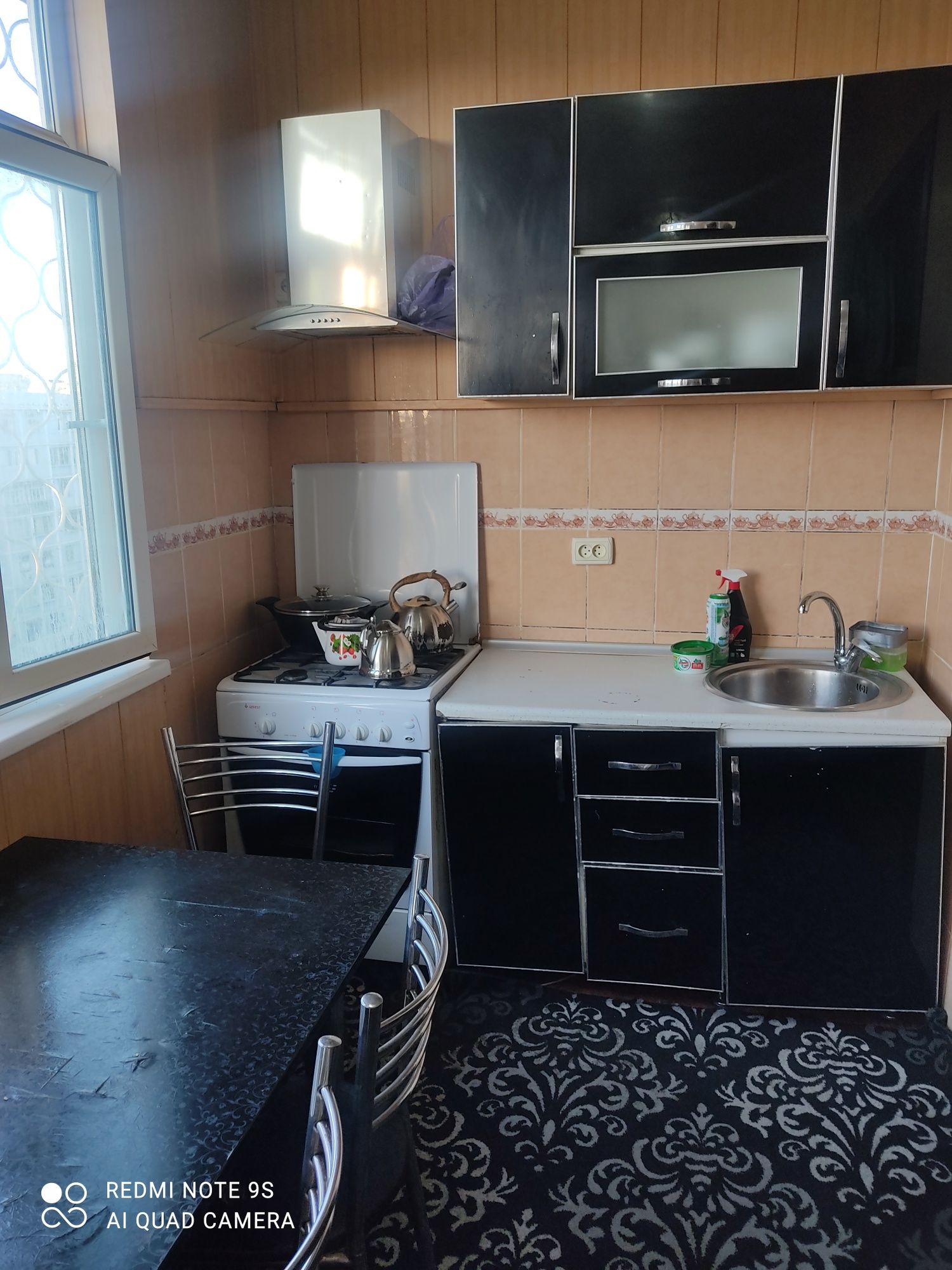 Faqat qizlar uchun bezmaller bezxozayka kv 3 xonali kv bor