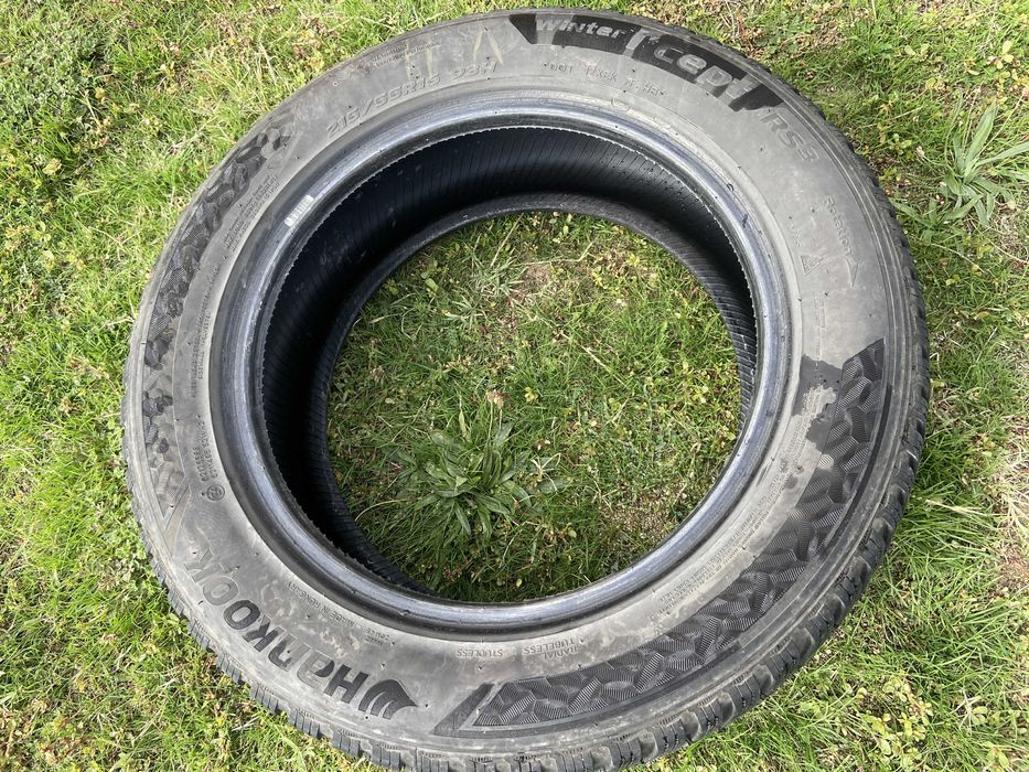 4x зимни гуми 2x Hankook 215/55R16 + 2x Nexen 215/60R16 комплект