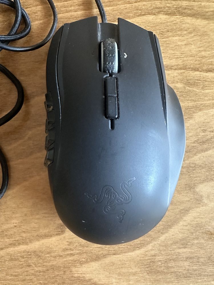 Клавиатура Redragon, мишка Razer