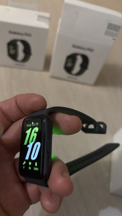SAMSUNG Galaxy Fit3