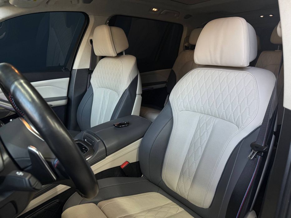 Bmw X7 M60i 2023