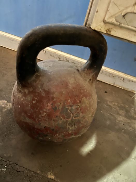 Продам гирю 32 кг советская