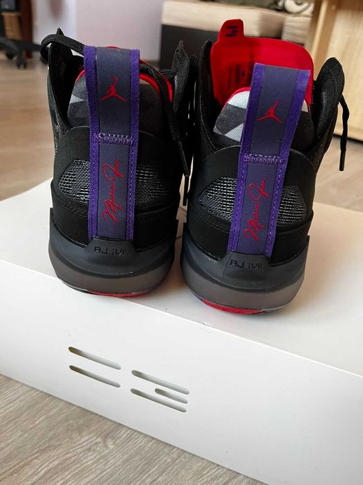 Air Jordan 37 размер 9+/ 43