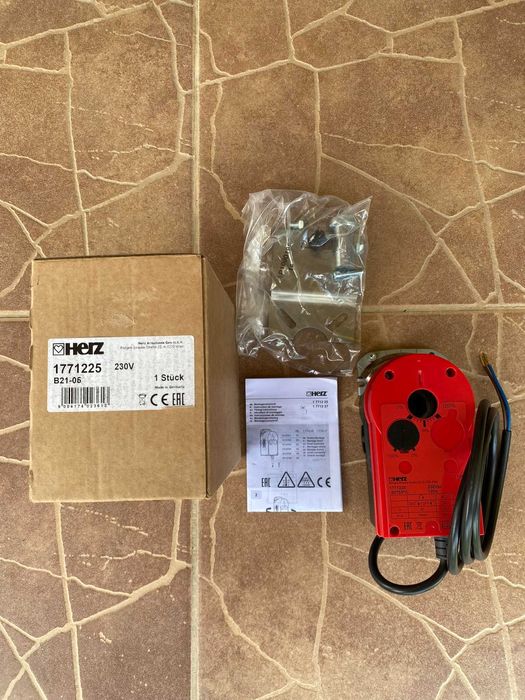 Motor actionare robinet cu 3 cai HERZ