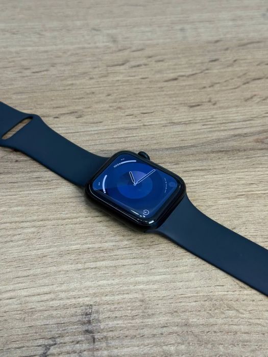 Apple Watch SE 2 98 % 44mm Оригинал