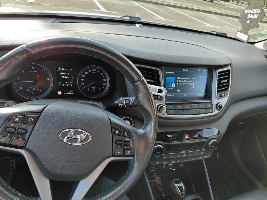 HYUNDAI TUCSON, capacitate 1995, motorină, produsă în 2016.