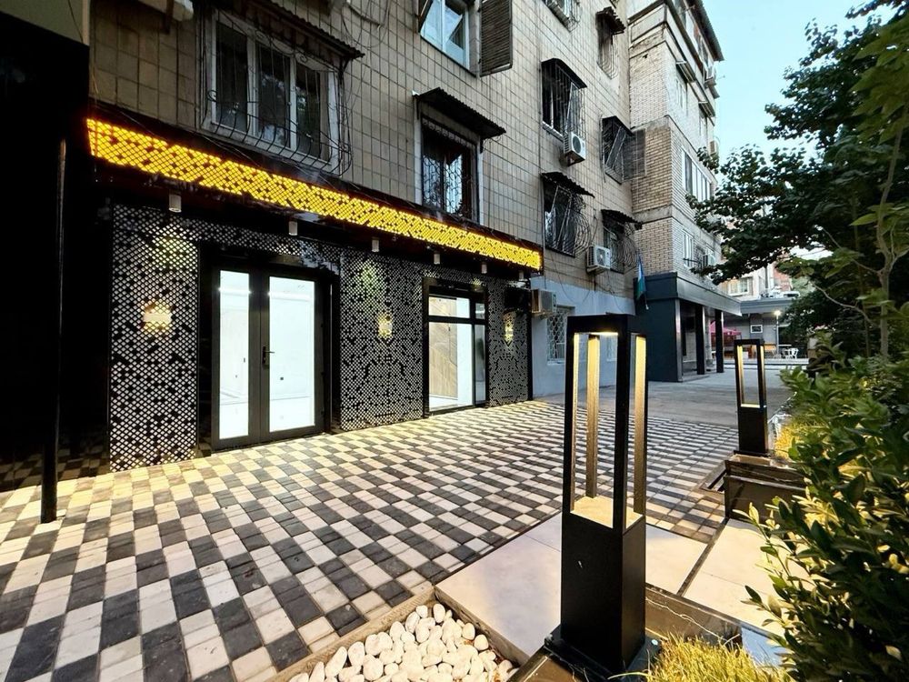 ПРОДАЕТСЯ! Помещение на 1 Линии-92 м2| ЦУМ, 110 школа,Метро Космонавты
