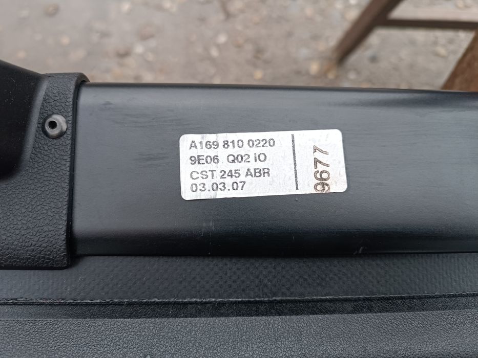 Щора за багажник Mercedes A-class W169 от 2004 до 2012г