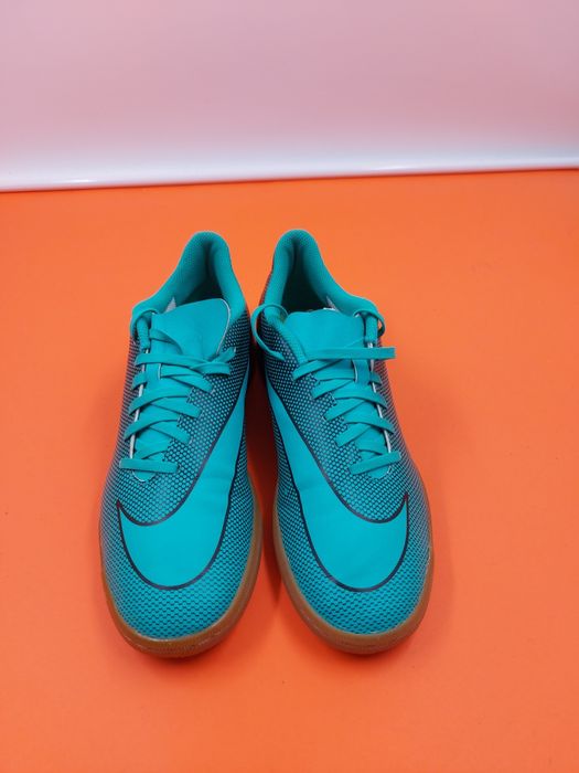 Nike Bravatax  номер 42 Оригинални футболни f/wlur