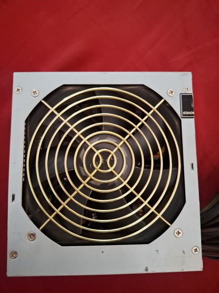 Sursa 550W Antec