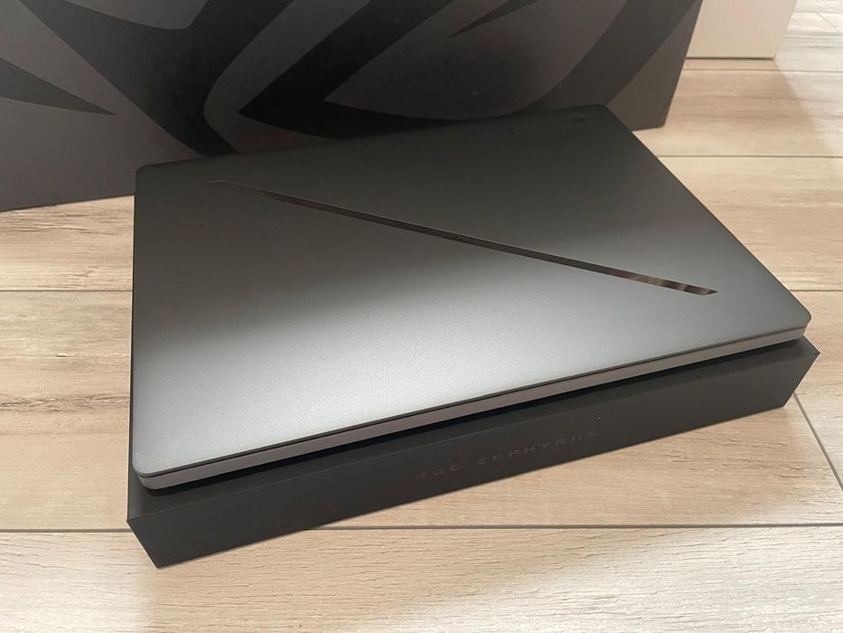 Laptop Asus Rog Zephyrus G14 2024