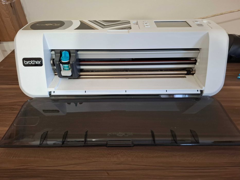 Plotter Brother ScanNCut CM260