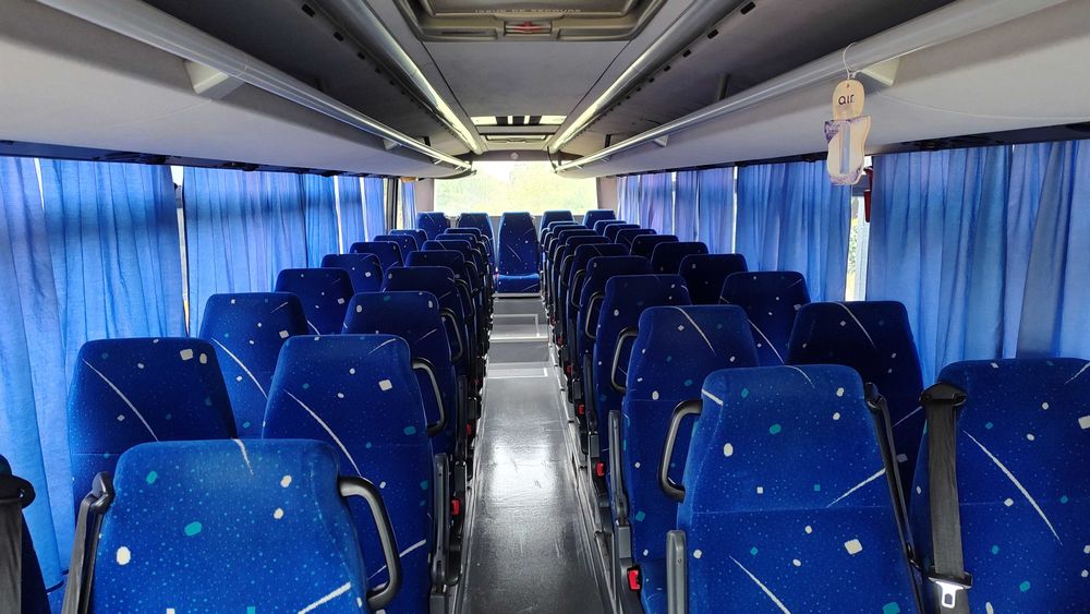 Autobuz Irisbus Midirider 40+1 locuri
