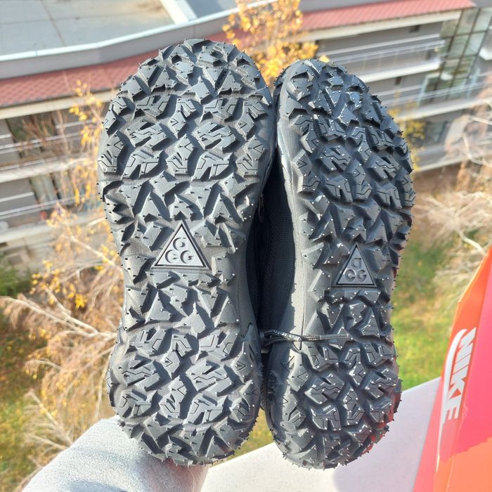 ACG MOUNTAIN FLY 2 LOW “Black” Gore-Tex 43