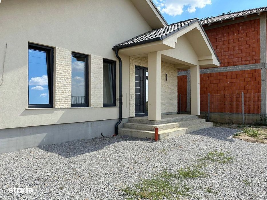 Casa noua de vanzare in Cihei
