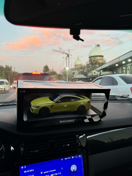 1/18 Bmw m4 competition 1 of 750