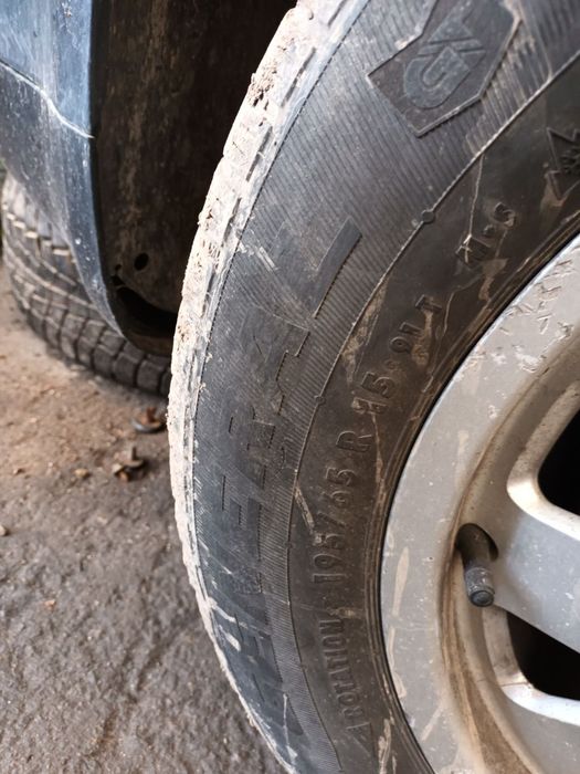 Dezmembrari  Audi A4 B6 (8E)  2000  > 2004 1.9 TDI Motorina