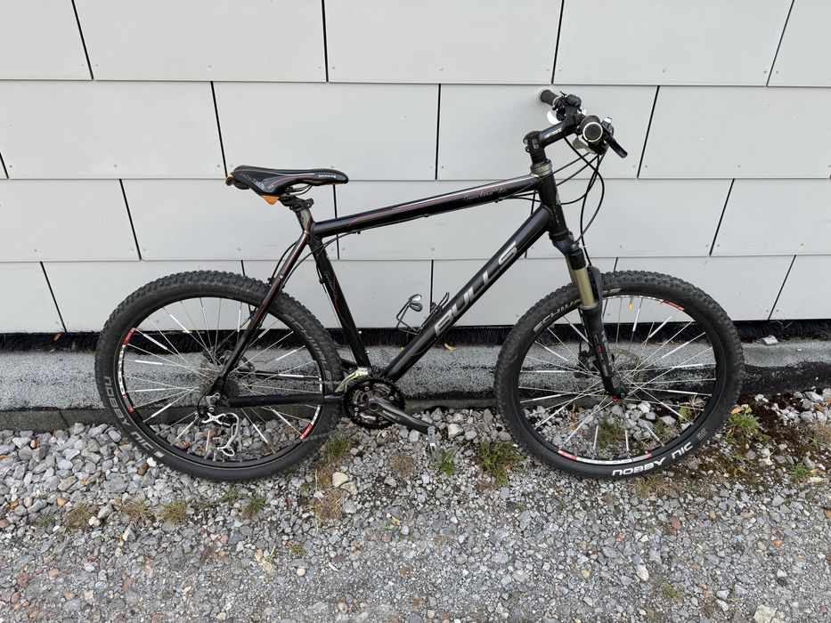 Bulls Copperhead 3 Disc, RockShox Reba SL, Deore XT, servisata recent