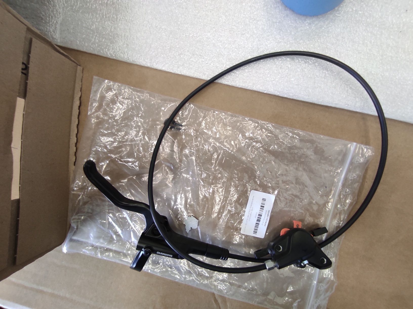 Frână față hidraulica shimano+disc shimano 180+adaptor față 180
