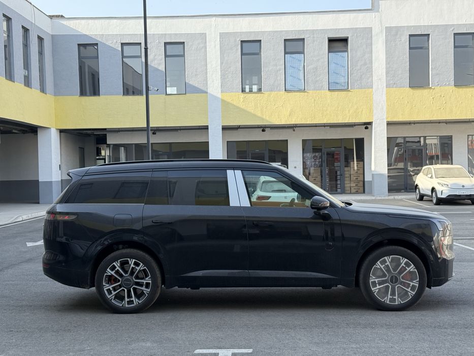 Lynk & Co 900 2 Turbina Ultra Full  sotuvda tayyor chegirma narxlarda