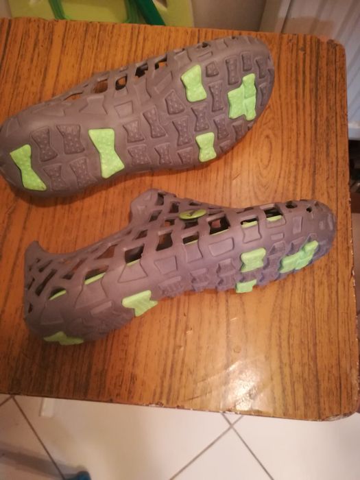 Sandale cauciuc mărimea 39 noi nepurtate