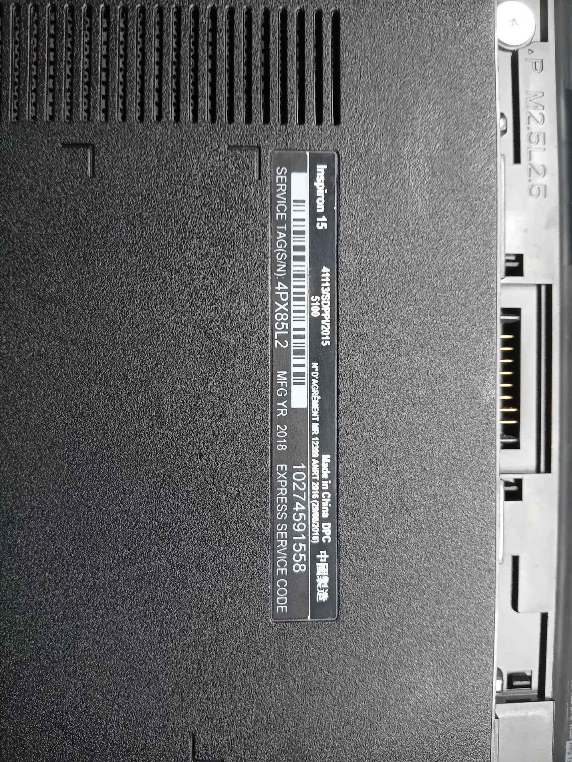 Лаптоп Dell inspiron 15