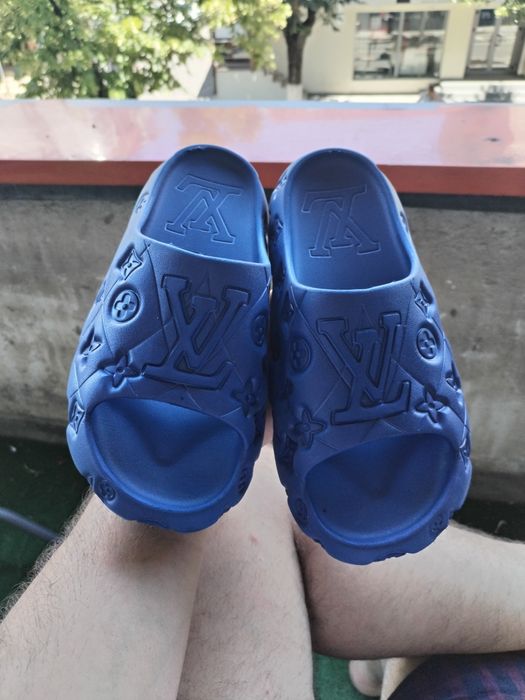 Papuci lv mărimea 40-41