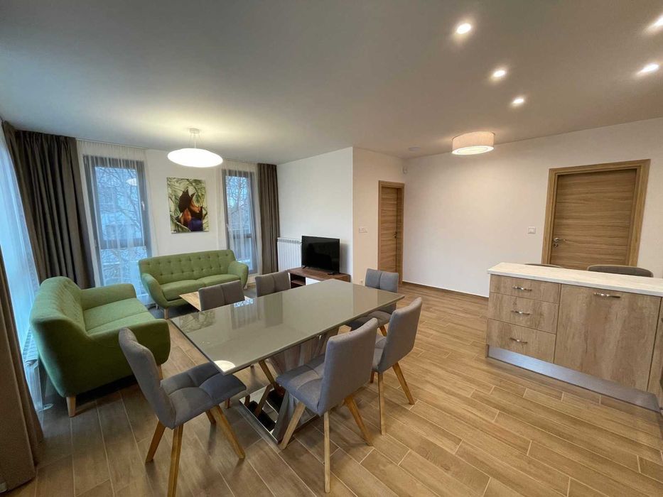 Продава се Тристаен апартамент в София, Младост 2 - 102 кв.м за 1804 €/кв.м - Снимка #1