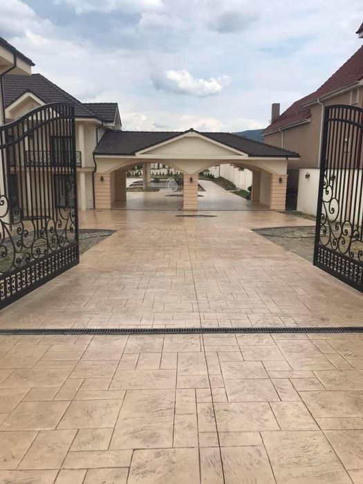 Decorațiuni case gradina garduri si altele din beton amprentat