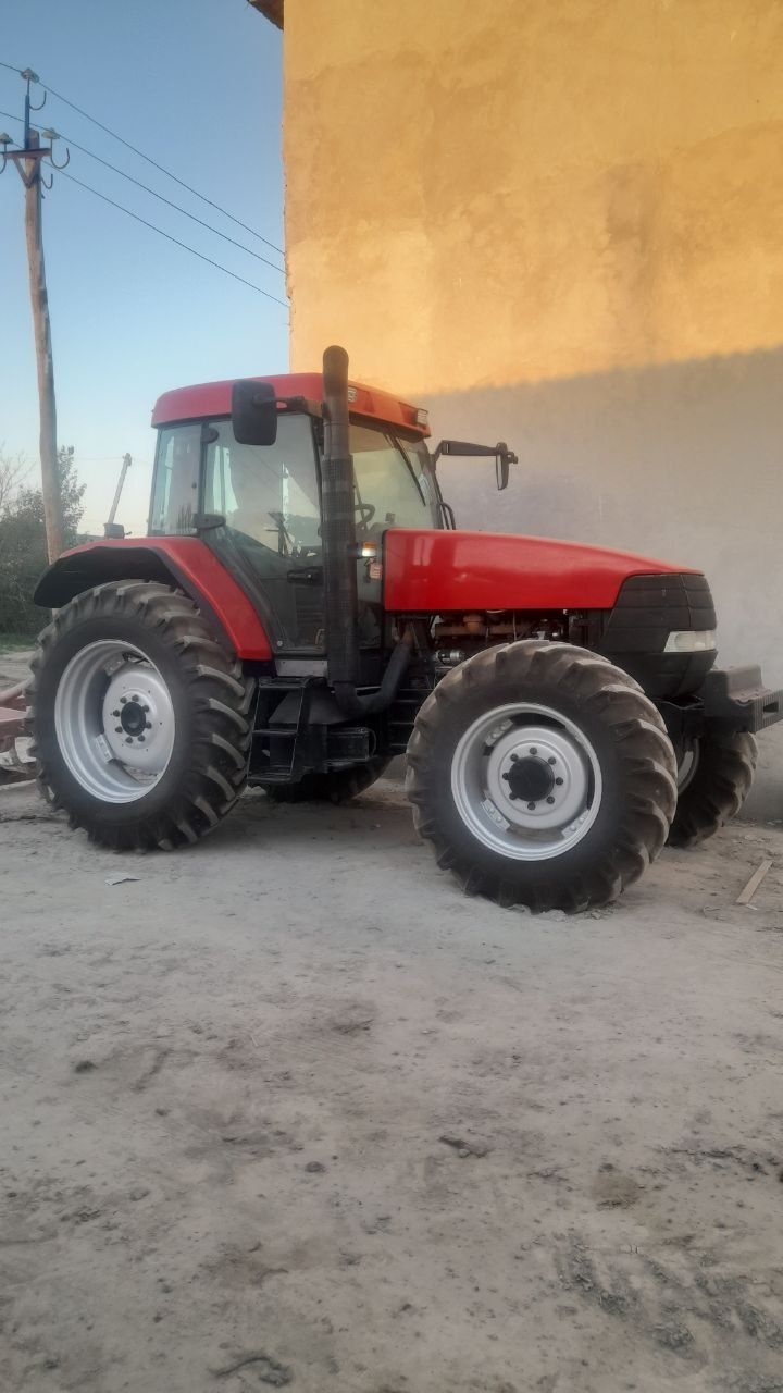 MX 135 Traktor ks