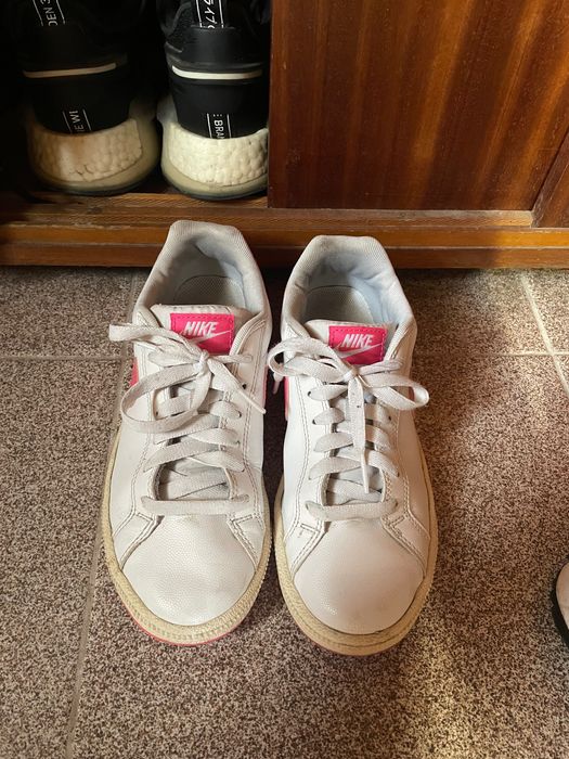 Ниски кецове на Nike