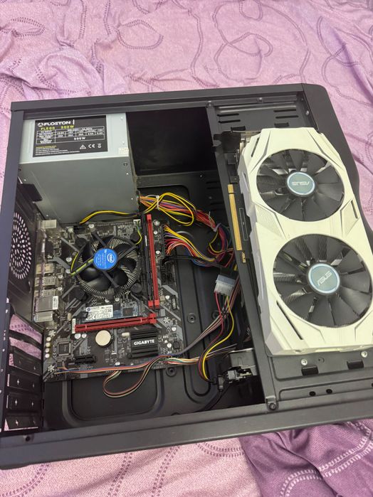 Vand pc medium-low office si gaming