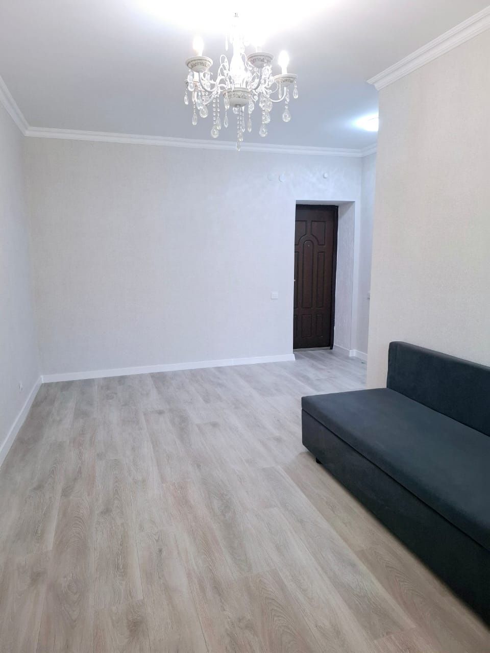 Продаётся 1 комн. 30 м2. 2 этаж