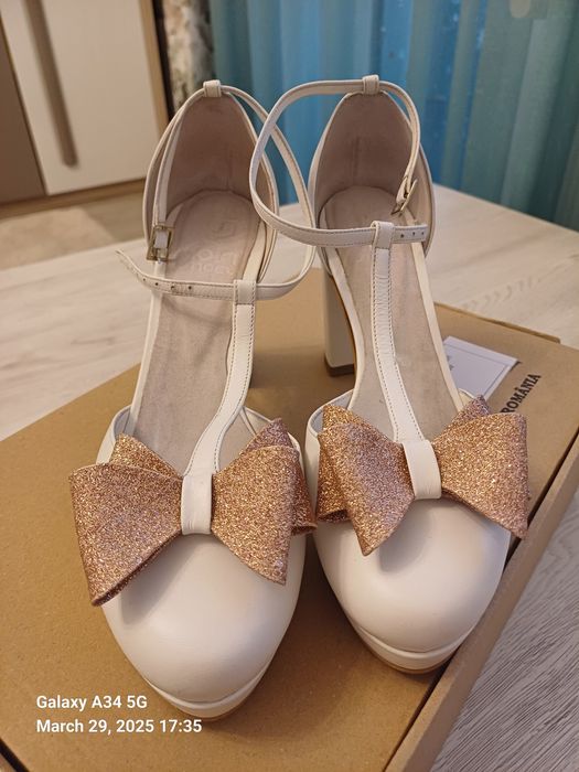 Pantofi de mireasa