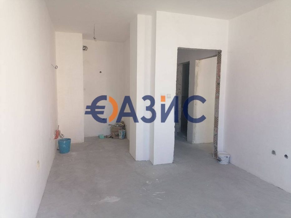 Продава се Двустаен апартамент в Бургас, Меден рудник - зона В - 56 кв.м за 1054 €/кв.м - Снимка #1