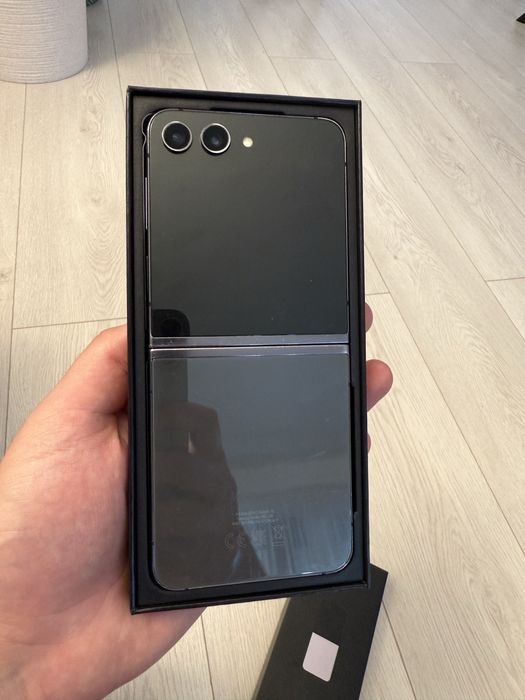 Samsung Galaxy Z Flip 5 512GB