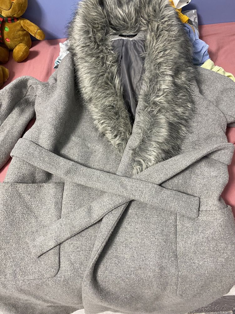 Дамско палто Reserved